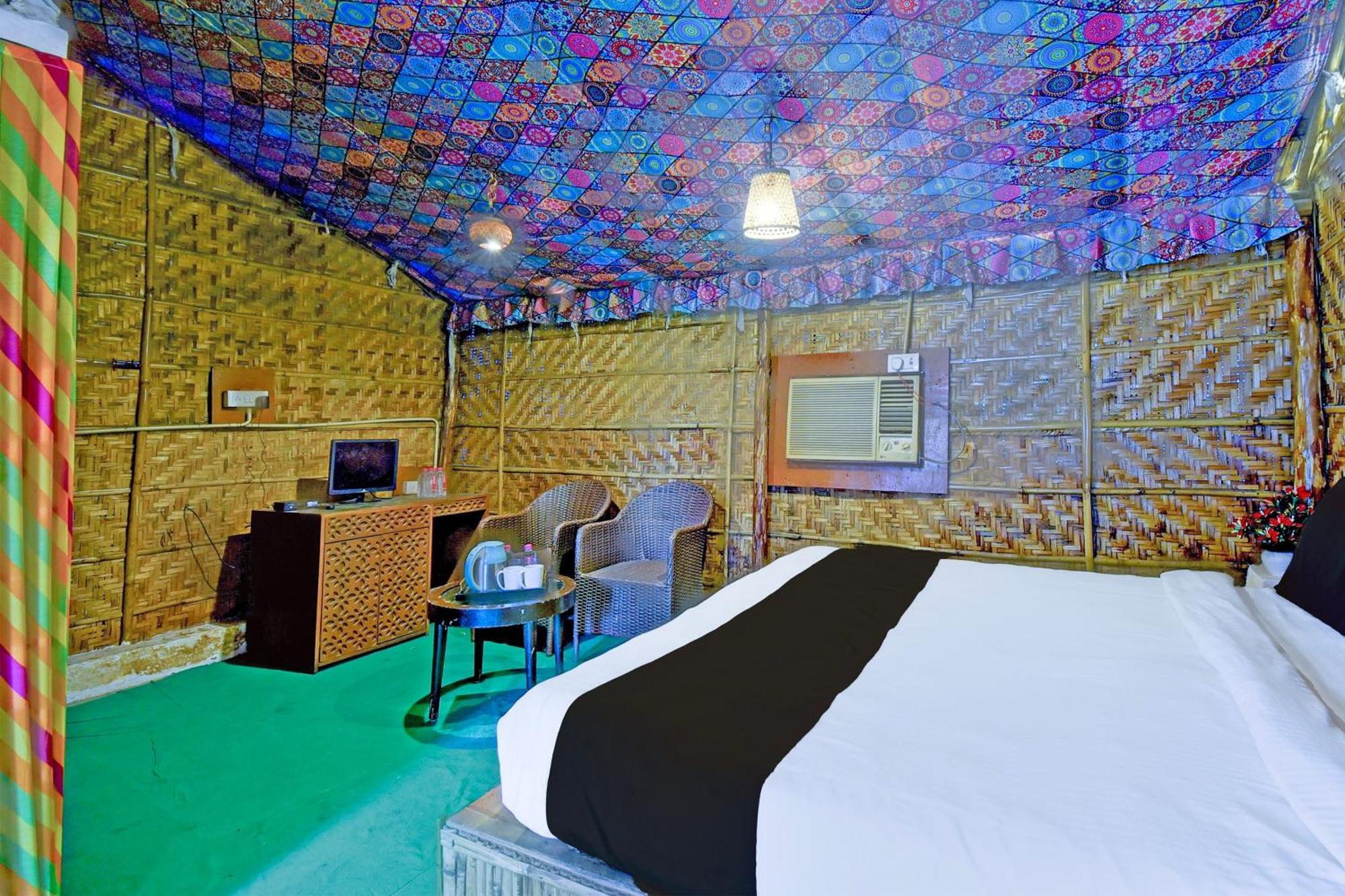 Palette Jaipur Near Akshardham Temple Formerly Hotel V One Pride Exterior photo